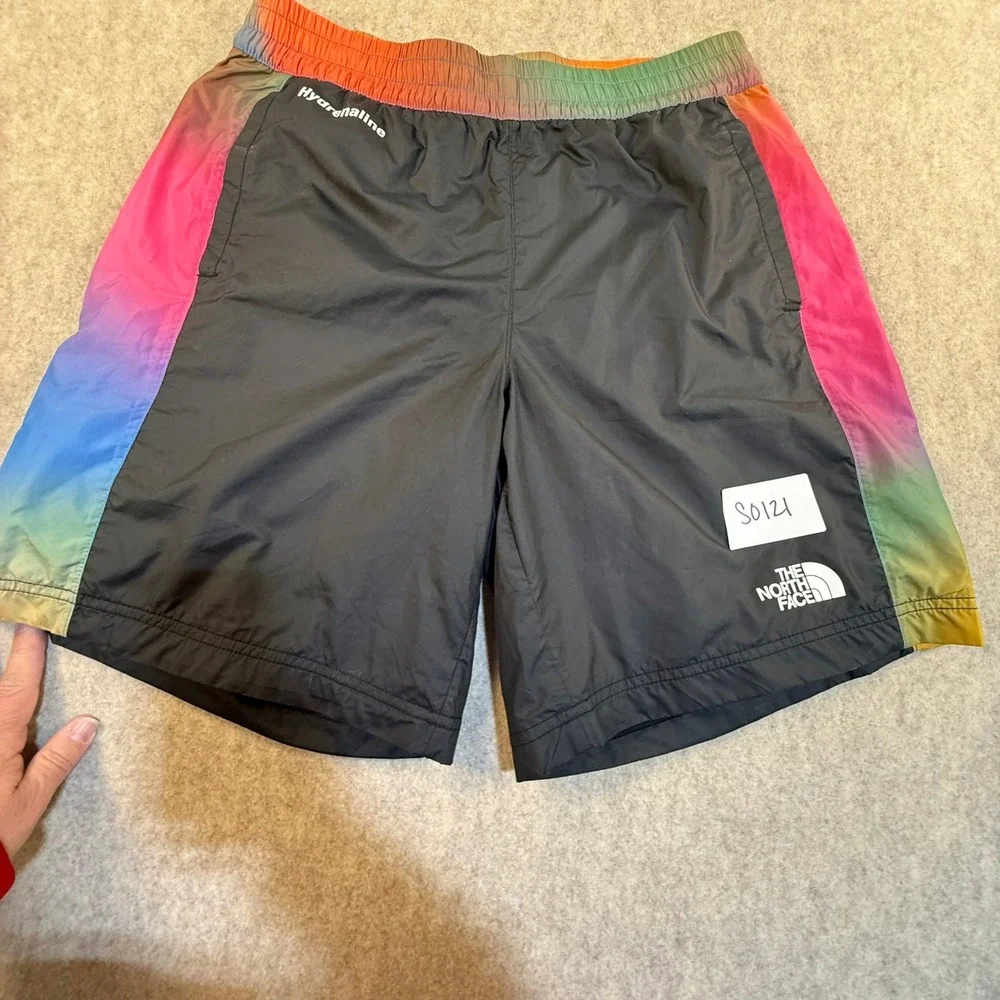 The North Face Hydrenaline Shorts Mens Small Black Rainbow‎ Gradient Wind Shorts